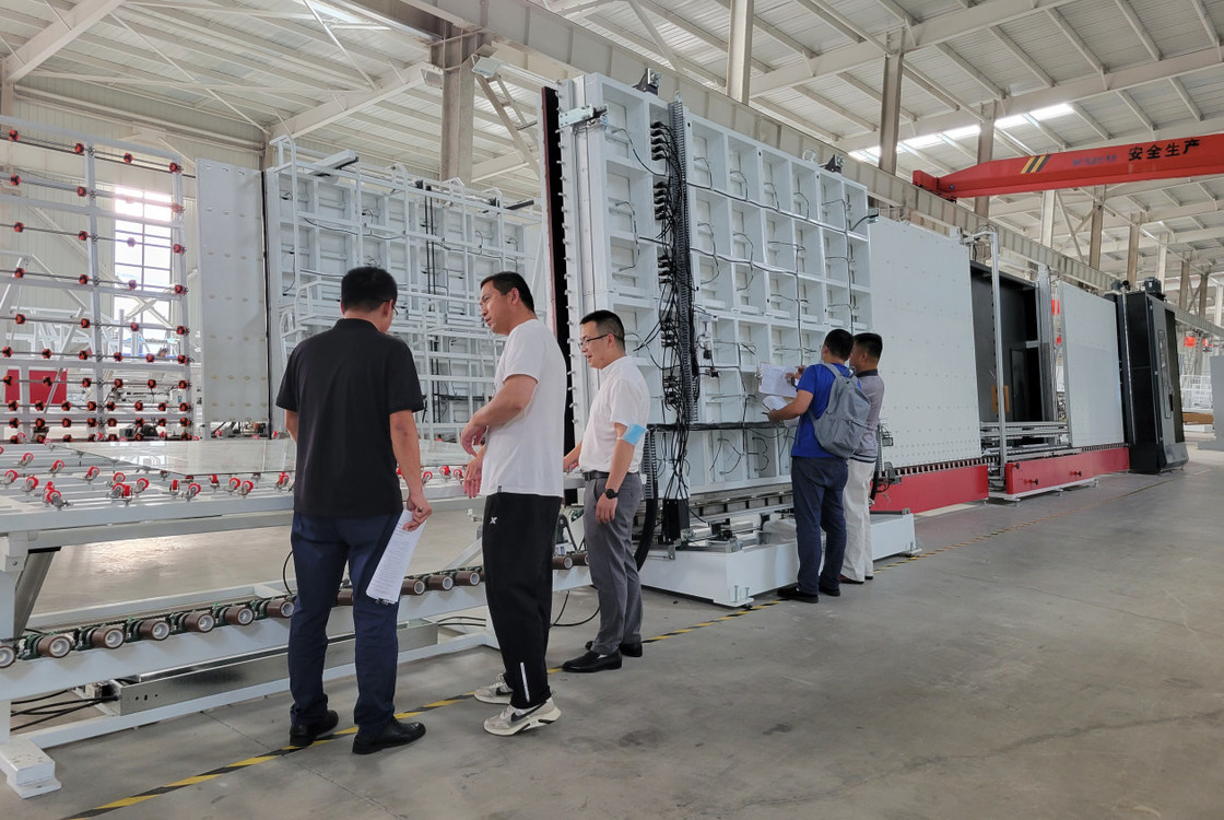 Lini Produksi Kaca Terisolasi Ukuran Jumbo Otomatis Dengan Pengisian Gas Argon
