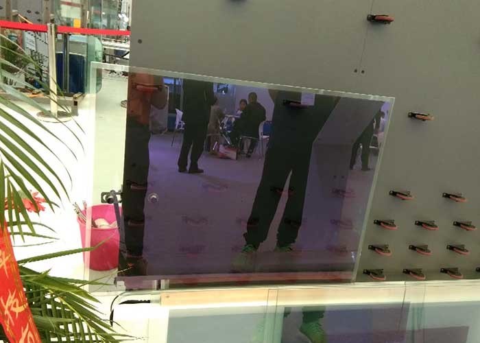 Mesin Penghapusan Kaca Rendah E OEM Untuk Mengisolasi Lini Produksi Kaca