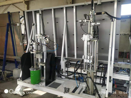 Max Kaca Szie 2500 * 4500mm Vertikal Isolasi Kaca Mesin / Mesin Penyegel Kaca Ganda