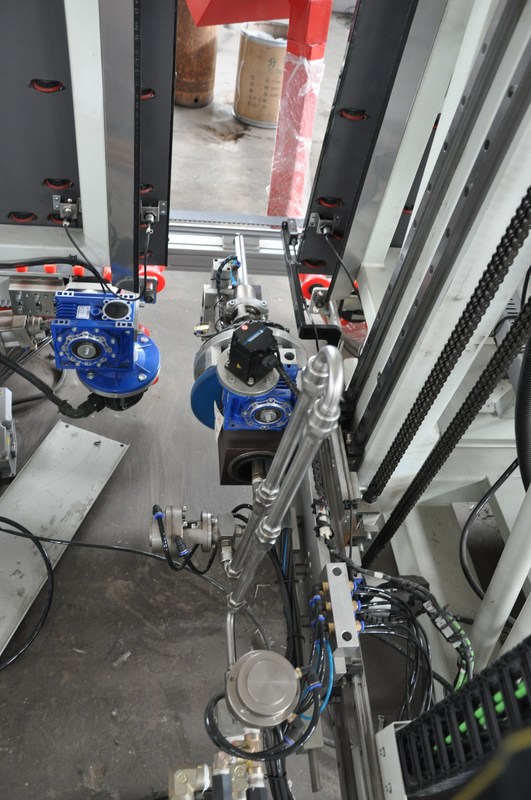 Max Kaca Szie 2500 * 4500mm Vertikal Isolasi Kaca Mesin / Mesin Penyegel Kaca Ganda