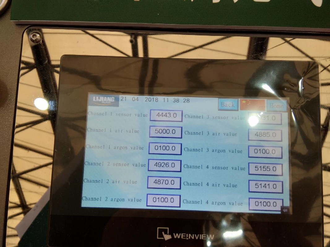 Mesin Pengisian Gas Argon Manual Dengan Layar Sentuh Untuk Membuat Kaca Glazur Ganda