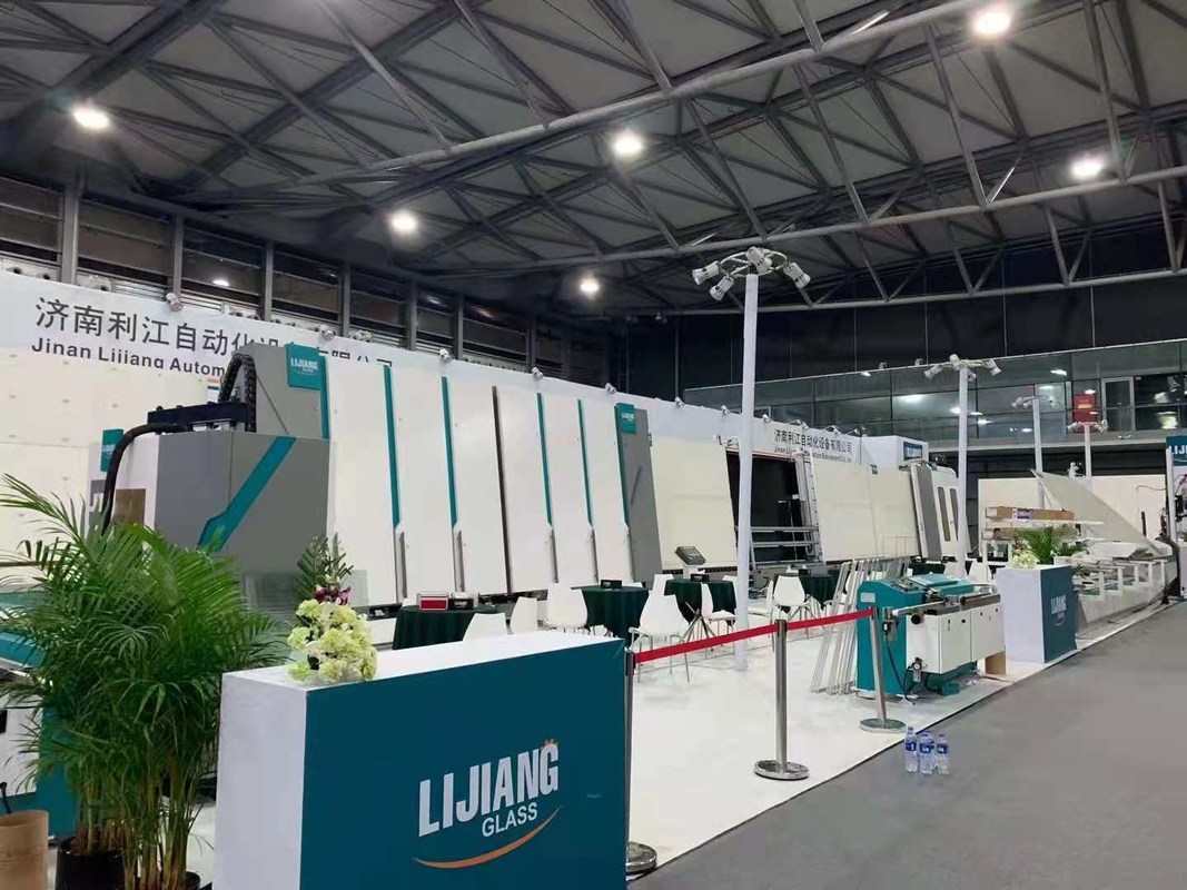 Ukuran Jumbo 3300 * 7000 Mm Lini Produksi Kaca Isolasi Dengan Argon Diisi